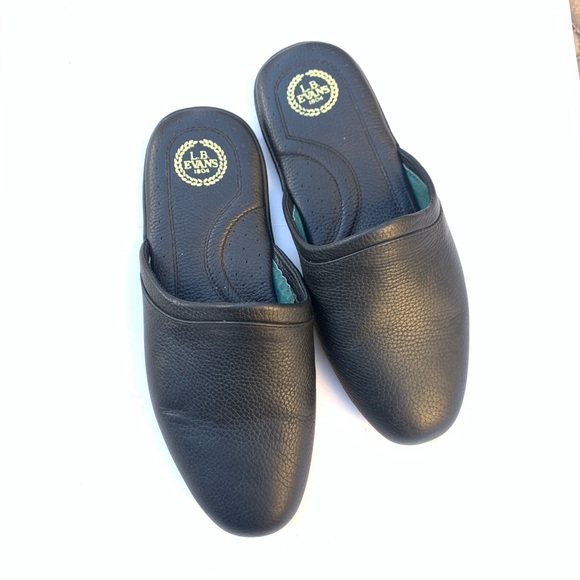 L.B. Evans Other - L.B. Evans leather Slipper Black size 11 eee